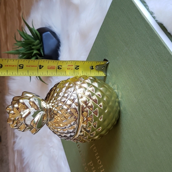 West Emory | Pineapple Tropical Scented Candle - Picture 12 of 12